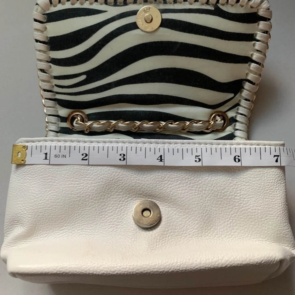 Girls' Steve Madden Cream Shoulder Bag with Gold Chain Accents